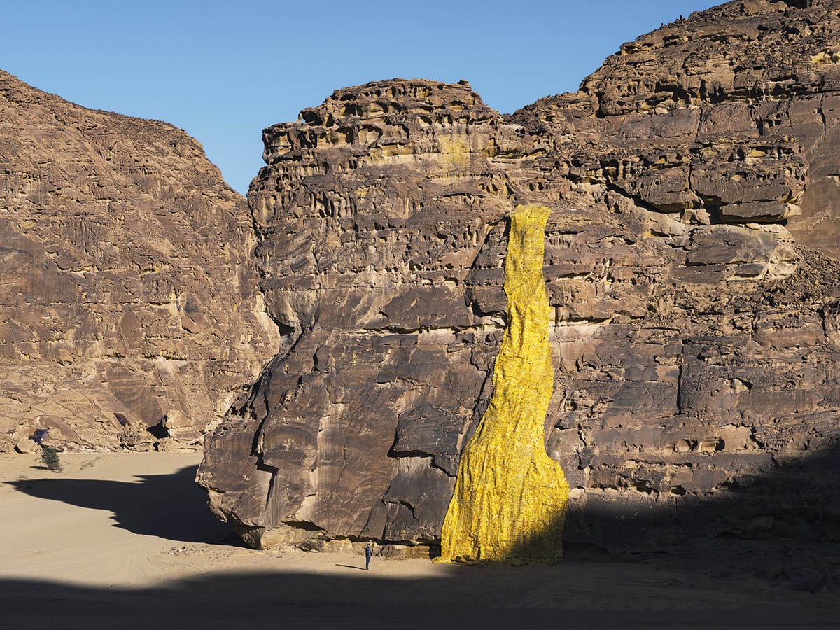 Serge Attukwei Clottey Desert X AlUla 2022. Foto: Lance Gerber