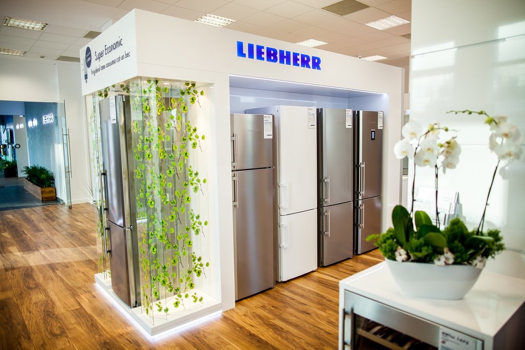 Liebherr lansează în București primul mono-brand shop din Europa