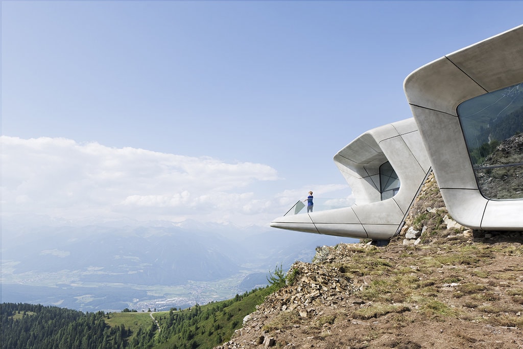 Messner Mountain Museum Corones: muzeul construit în vârf de munte