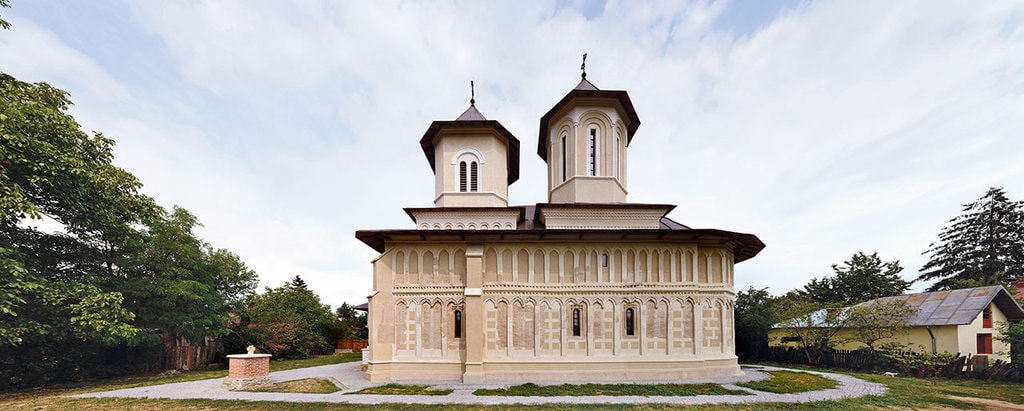 Biserica Sf. Împăraţi Constantin şi Elena din Târgovişte